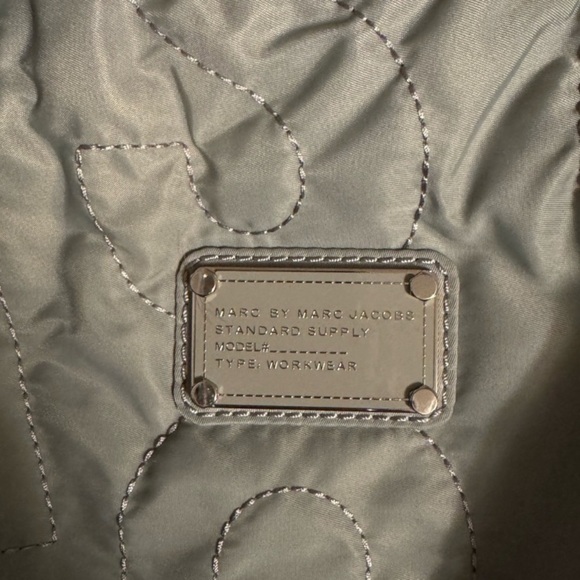 MARC‎ BY MARC JACOBS
Nylon Tote Bag gray large - Picture 2 of 3